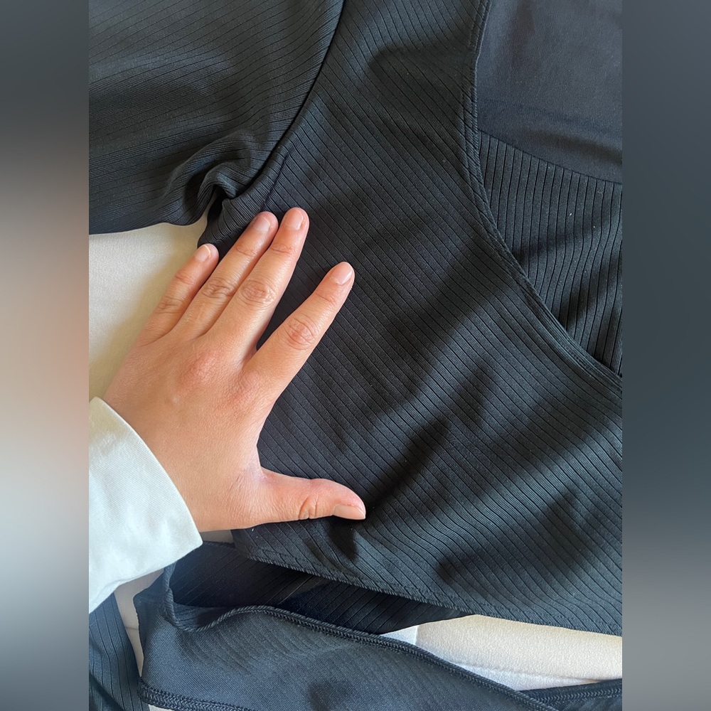 Gilly Hicks Active Recharge Ribbed Wrap Top - Picture 3 of 11